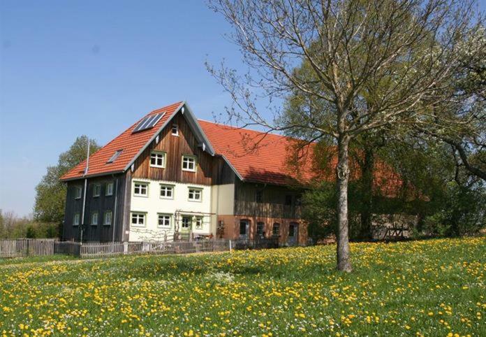 Schoenhaar Schwenden 2 Argenbuhl Buitenkant foto